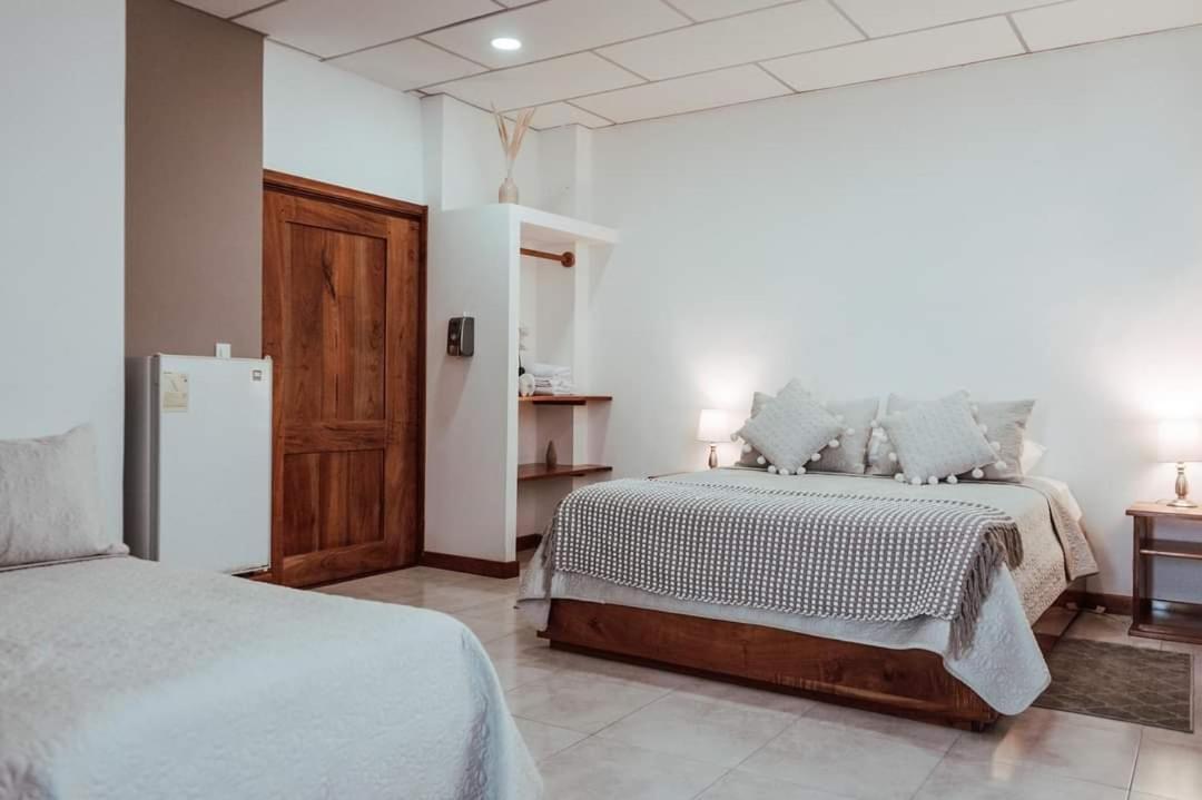 Hotel Ayre By Baltra Puerto Ayora  Bagian luar foto